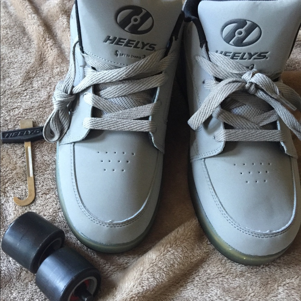 Healeys sneakers light up when charge